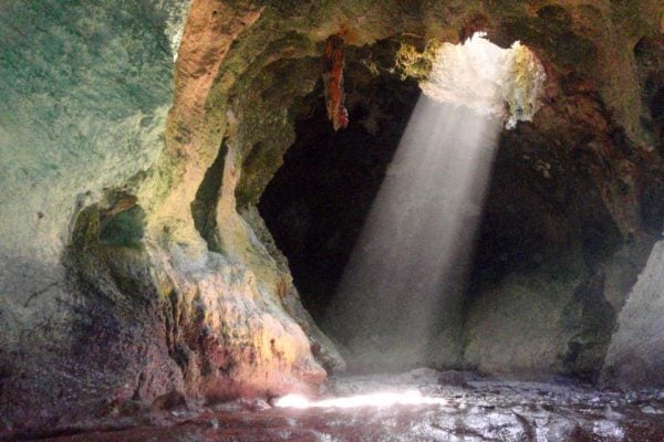 rocky_dundas_cave_exumas